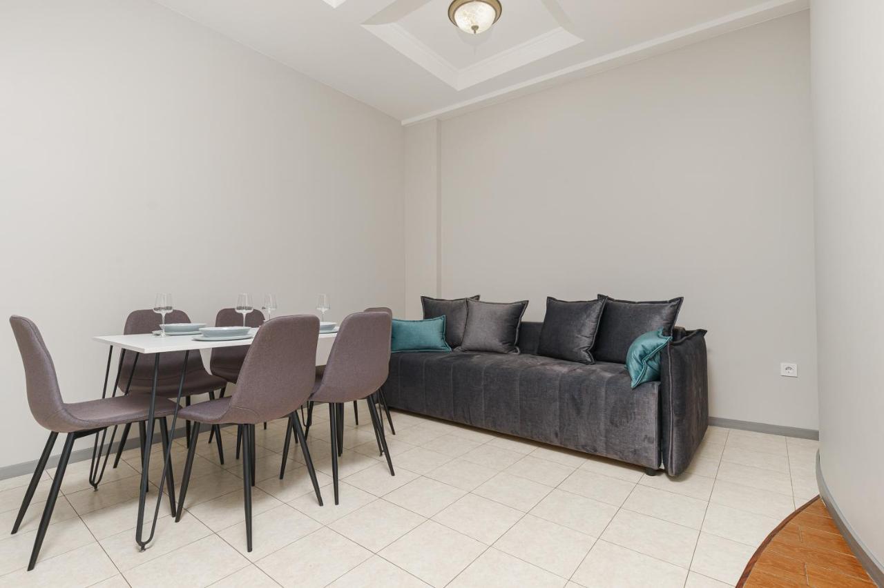 Arcadia Palace 2-Bedrooms Apartment With Terrace Одеса Екстериор снимка